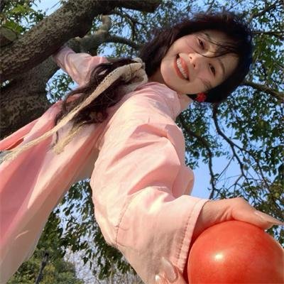 人妖打排球2